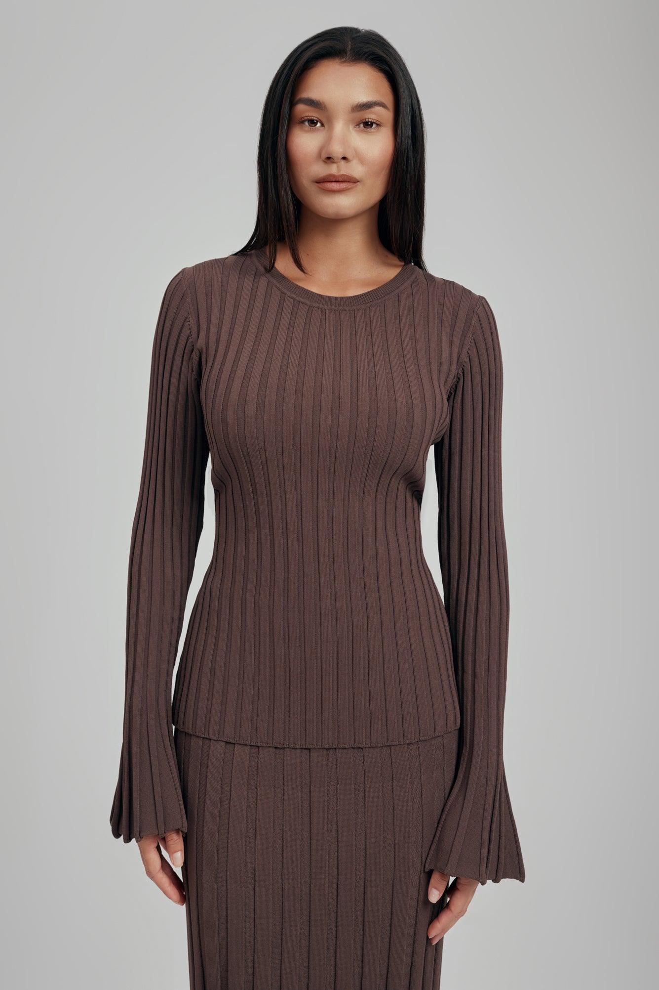 Luna Ribbed Knit Long Sleeve Top – Zahraa The Label
