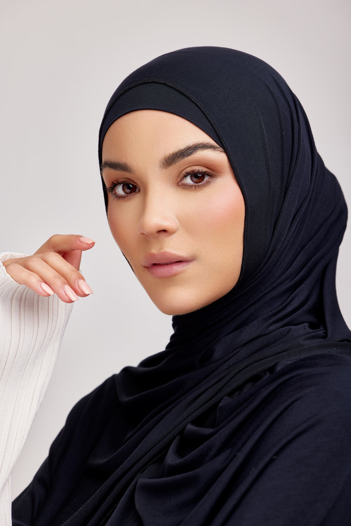 OEKO-TEX™ Bamboo Jersey Hijab Set - Black