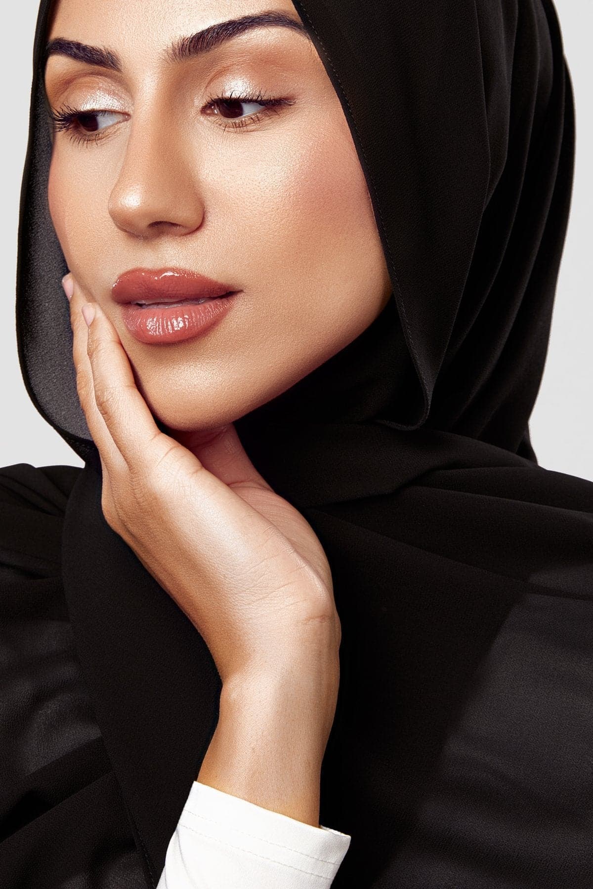 Basic Luxe Chiffon Hijab- Maya - Zahraa The Label