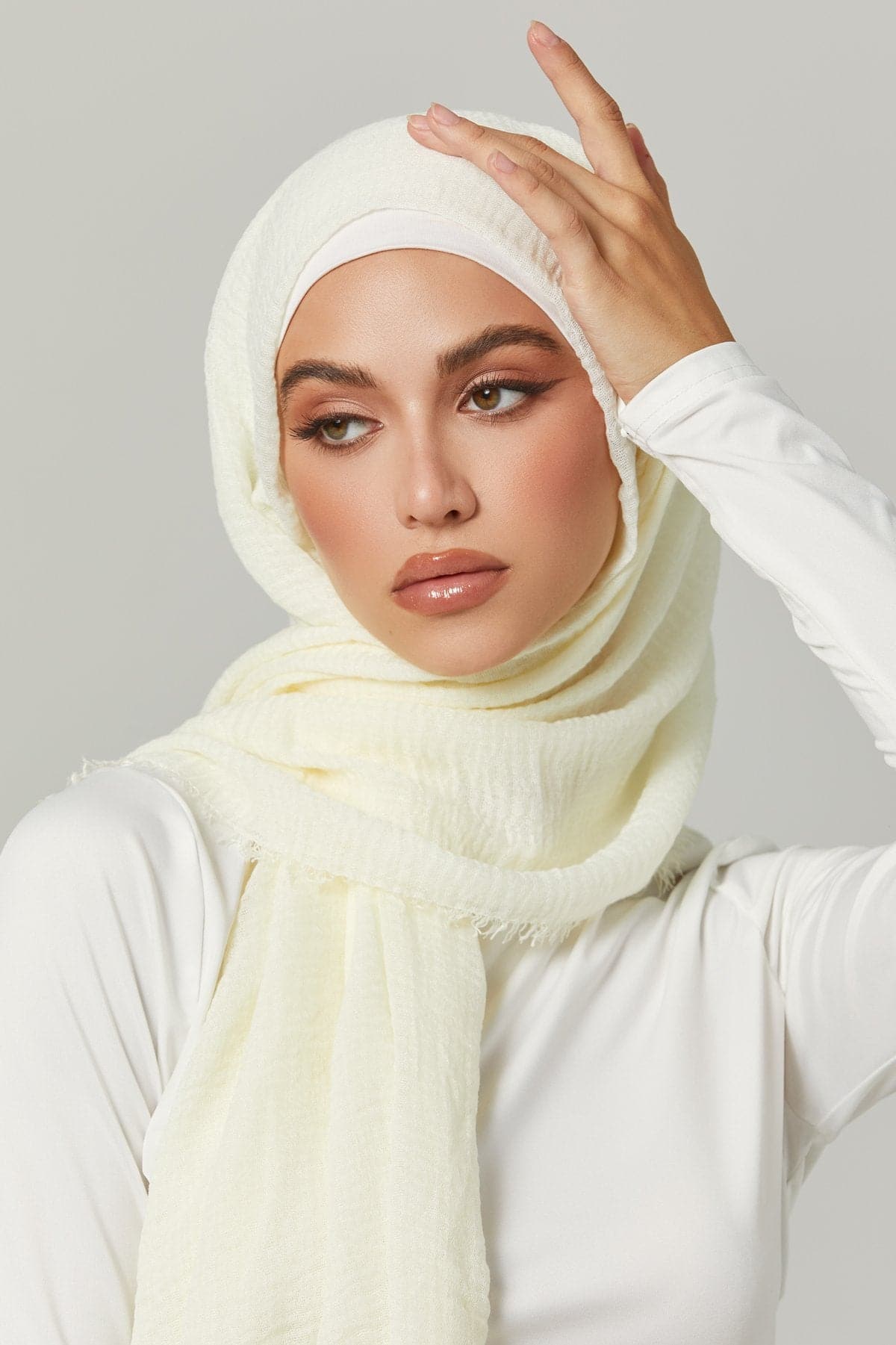 Everyday Cotton Crinkle Hijab- Vibrant - Zahraa The Label