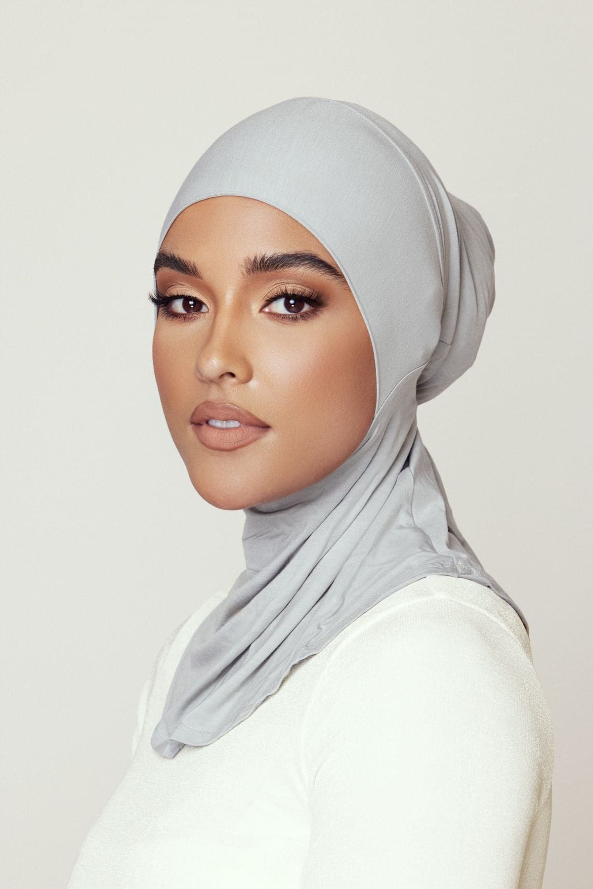 Lila Neck Cover Hijab-Cloud - Zahraa The Label