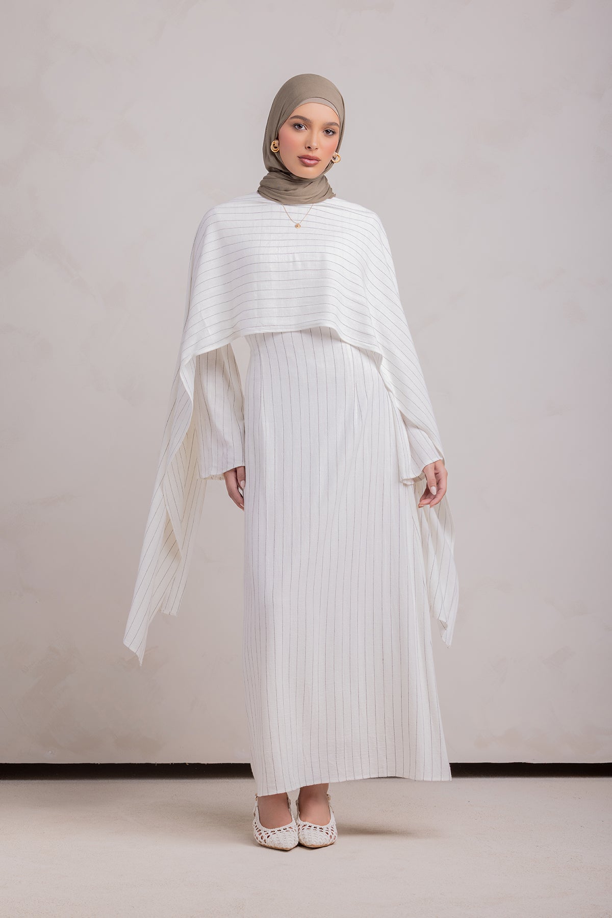 Huda Everyday Cape Dress - Oasis - 8