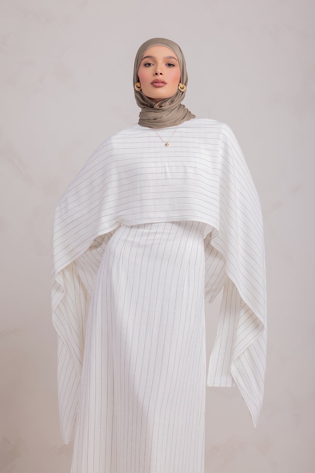 Huda Everyday Cape Dress - Oasis - 6