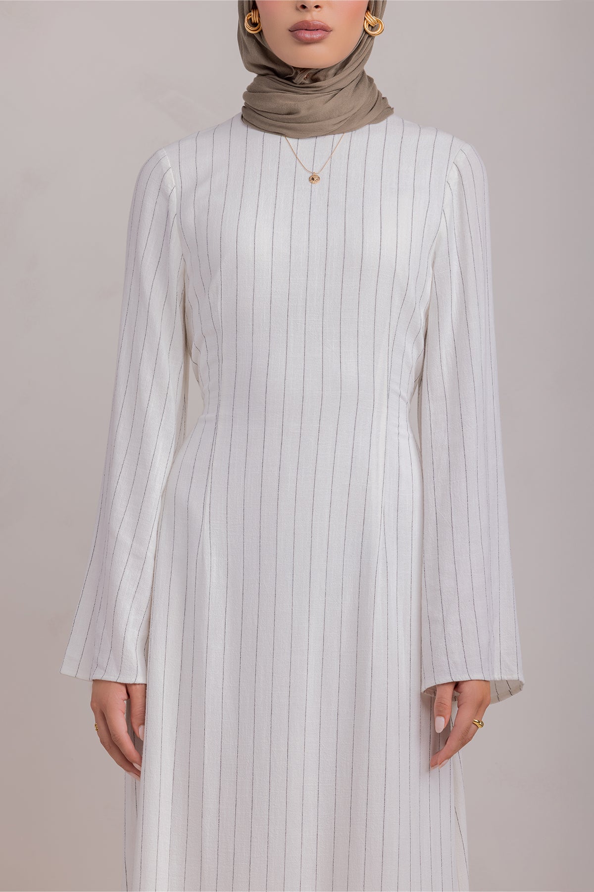 Huda Everyday Cape Dress - Oasis - 11