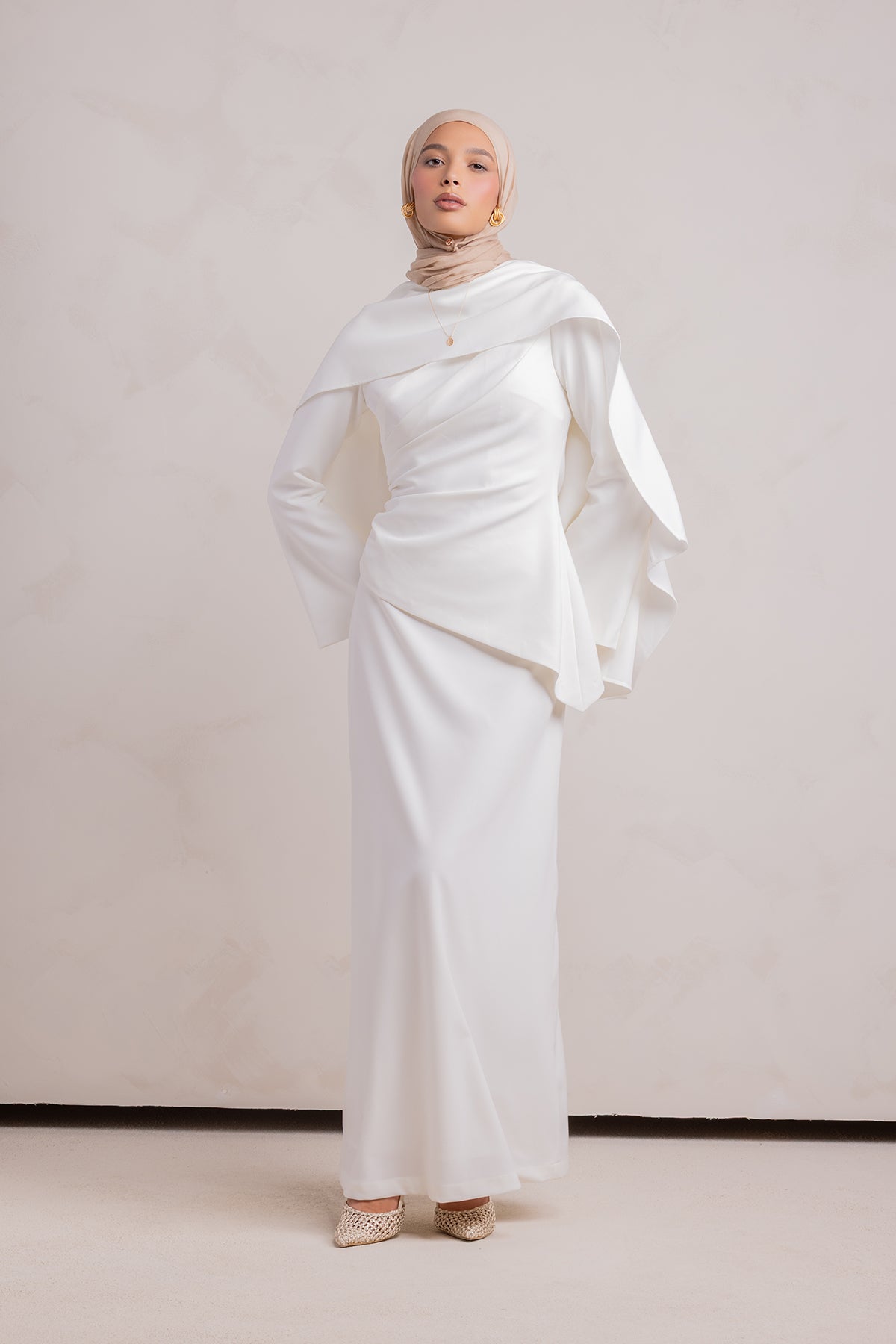 Meyah Synched Cape Top - Off White - 10