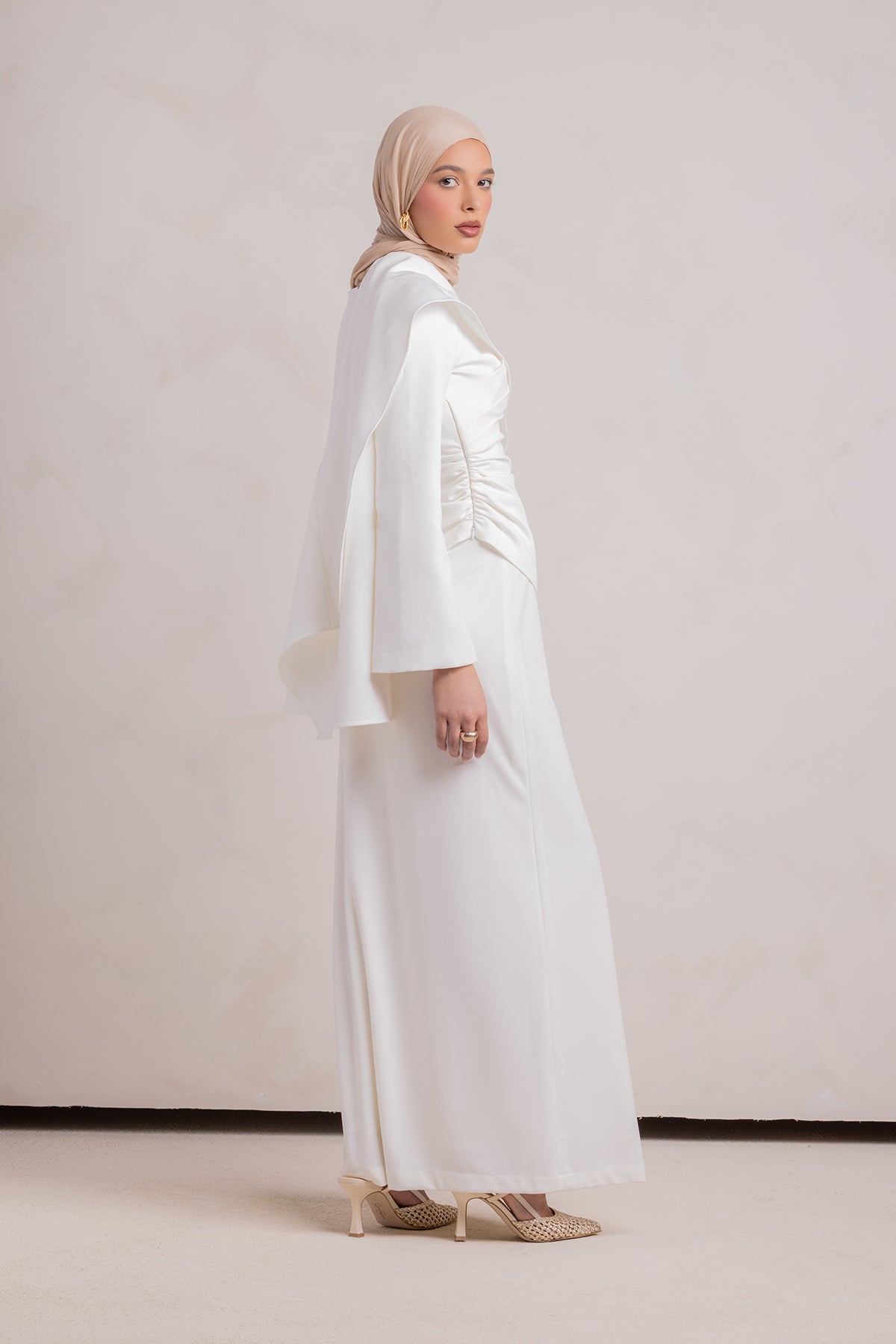 Meyah Synched Cape Top - Off White - 9