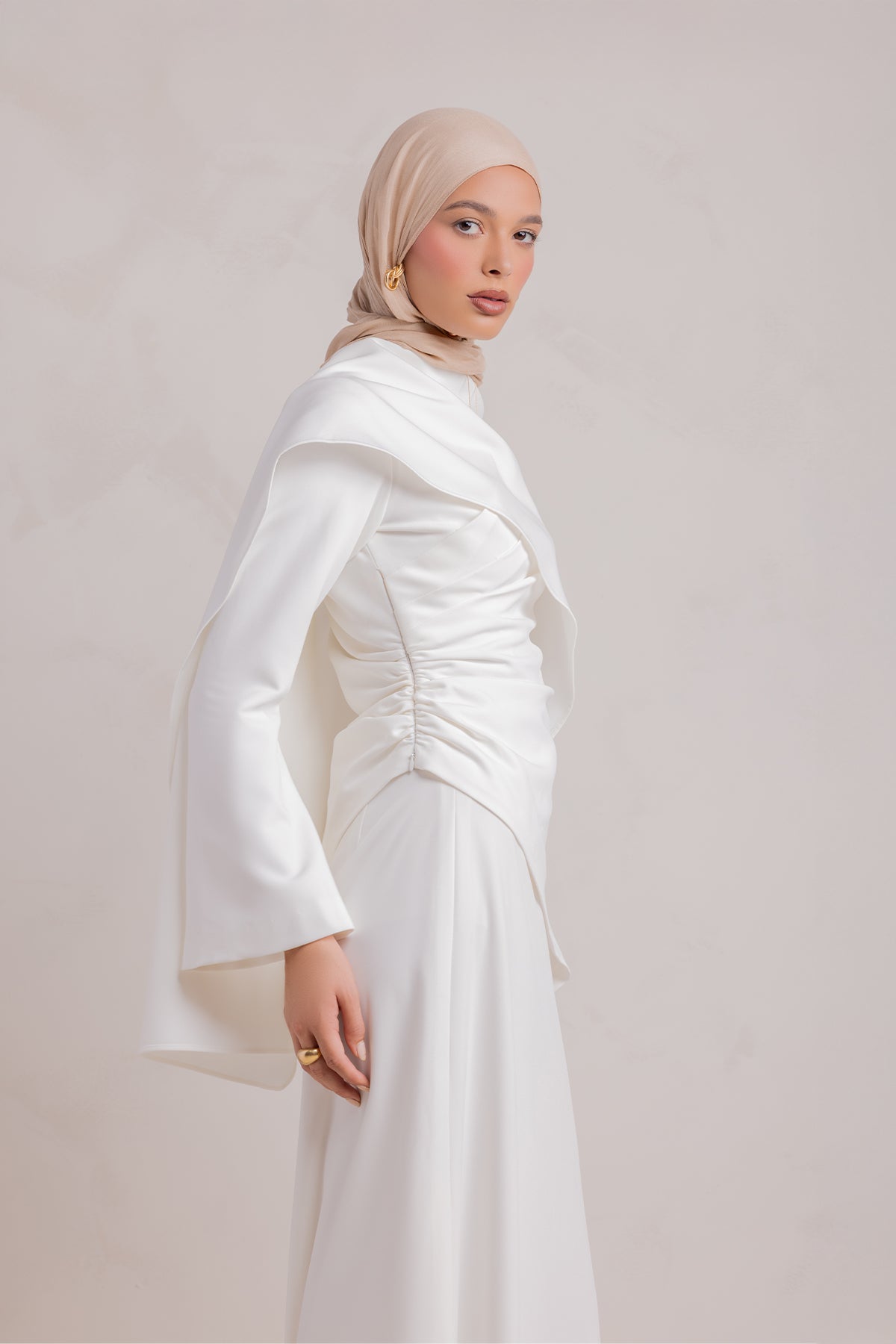 Meyah Synched Cape Top - Off White - 13