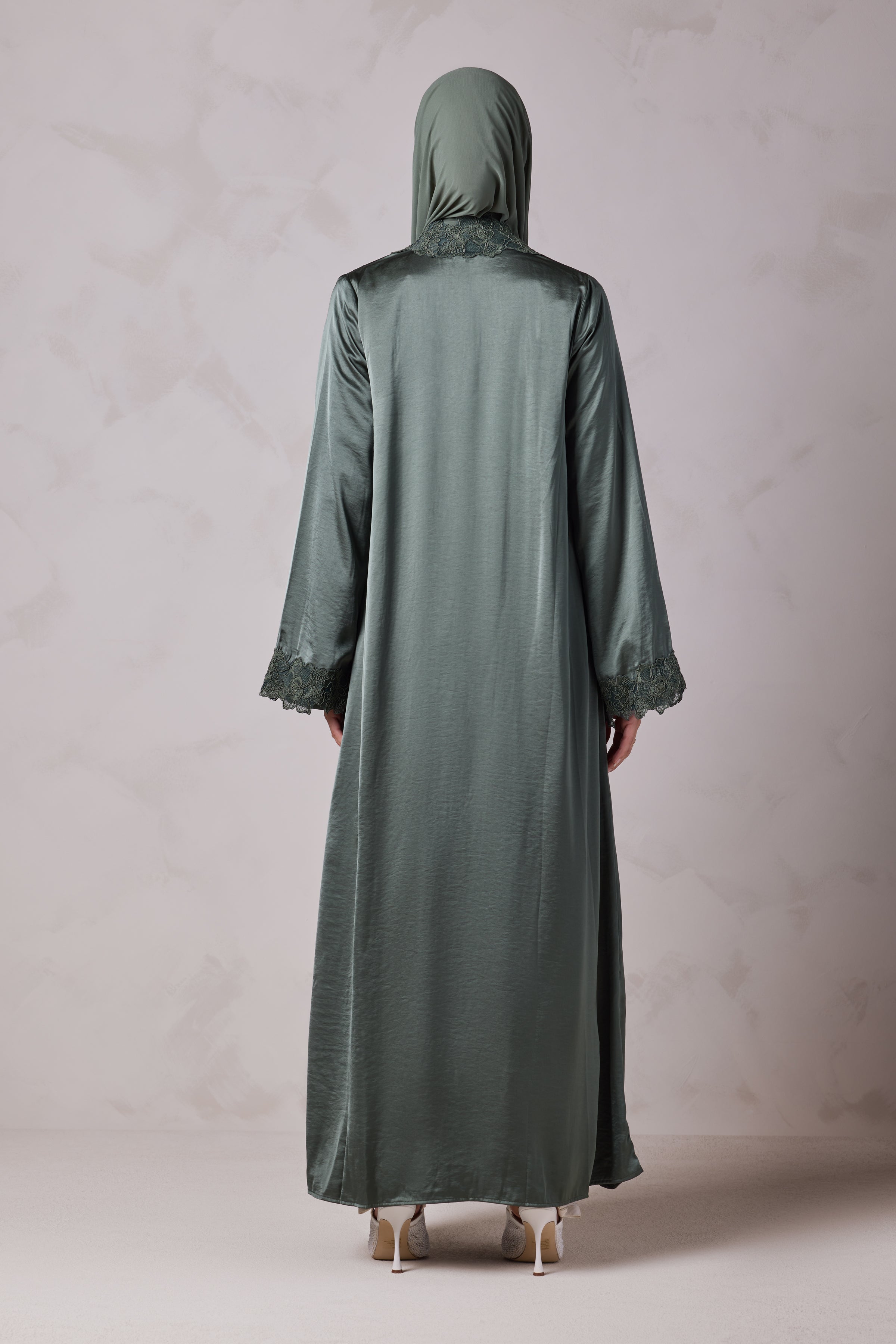 Amani Lace Trim Abaya & Hijab Set - Zaytoon