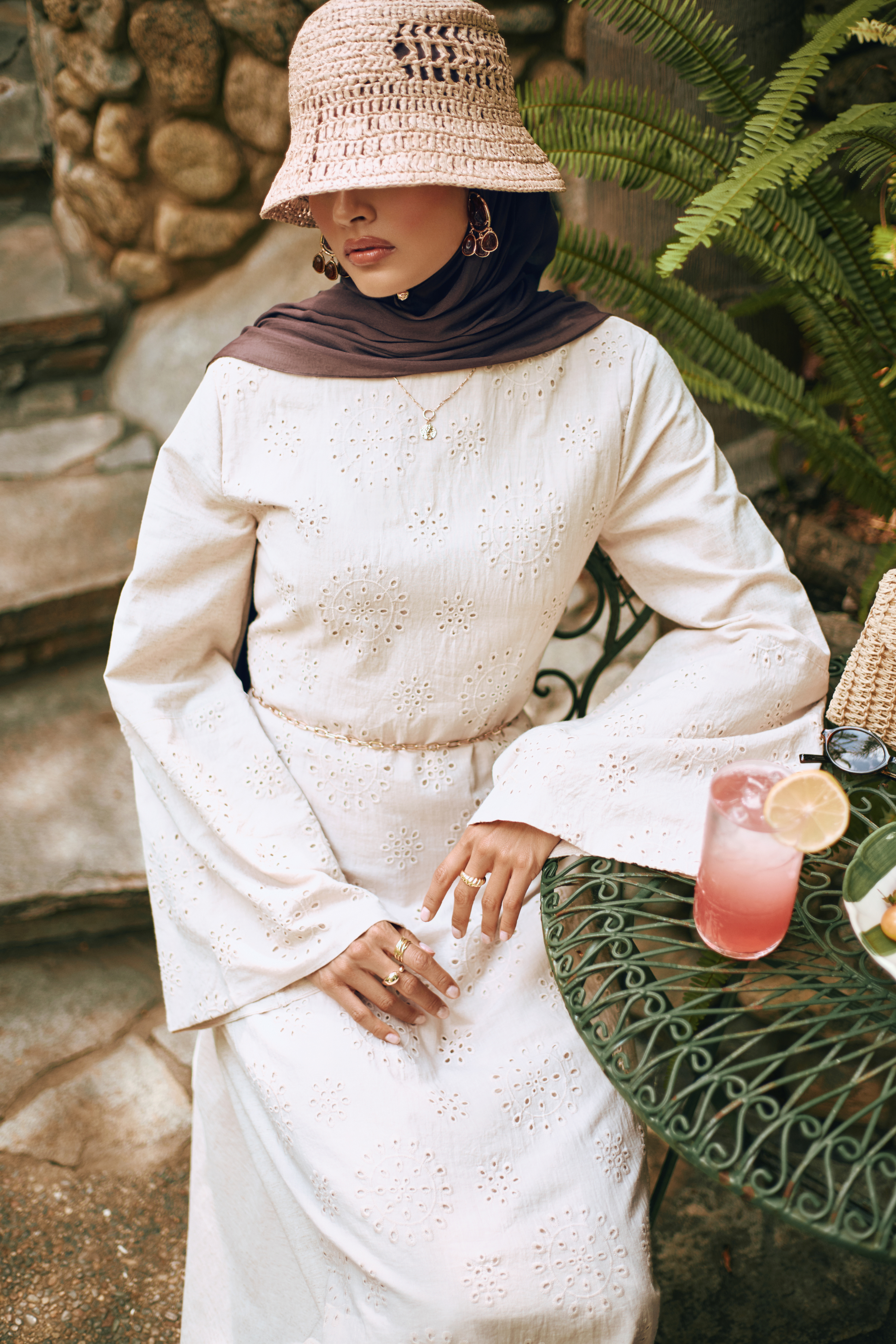 Lulwa Embroidery Dress - Dubai - 2