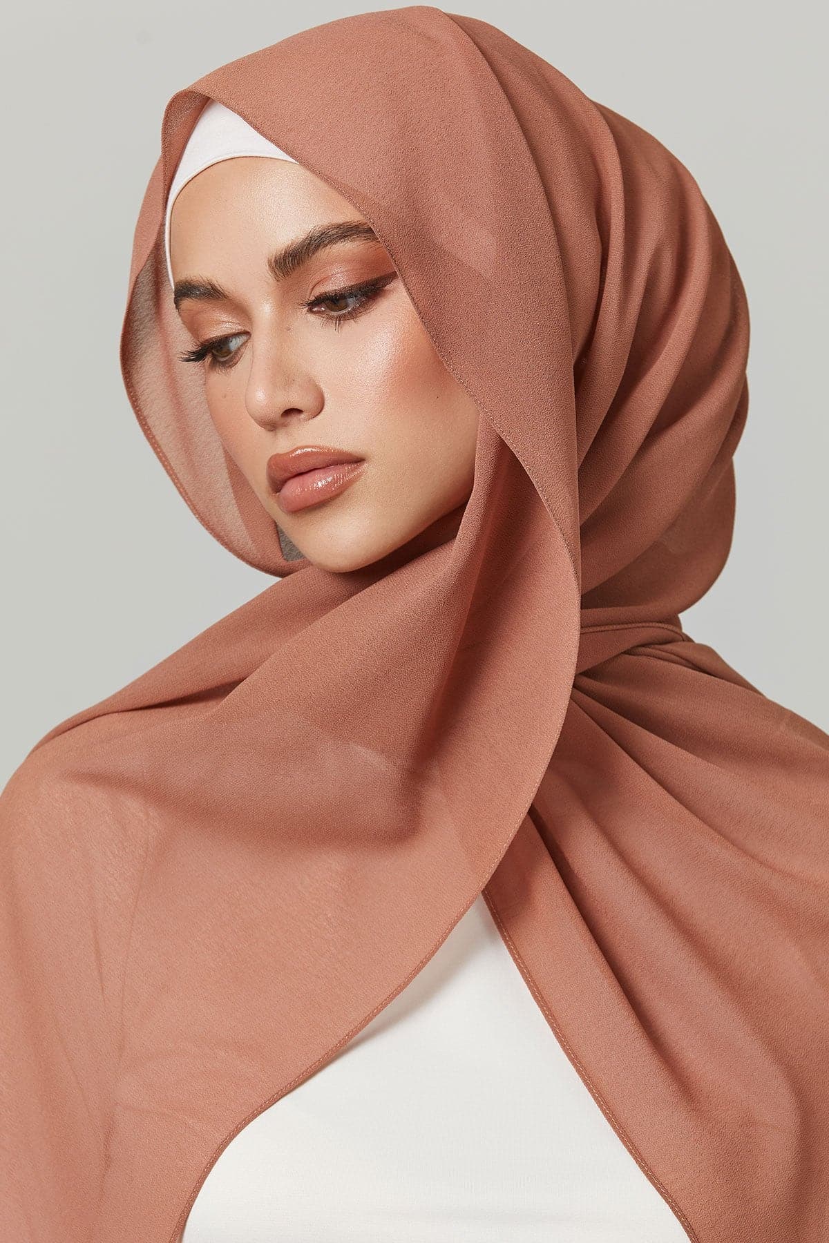 Basic Luxe Chiffon Hijab- Faten - Zahraa The Label