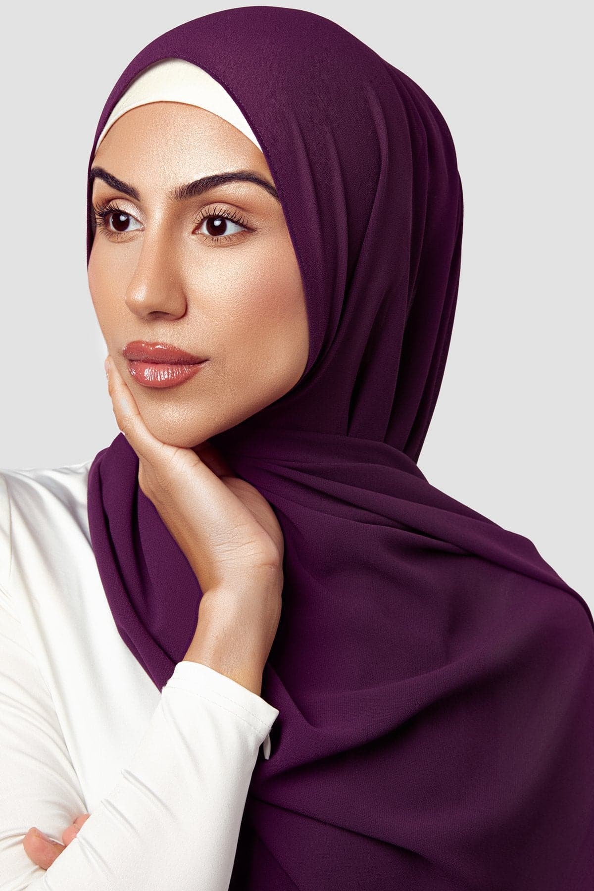 Basic Luxe Chiffon Hijab- Latifa - Zahraa The Label