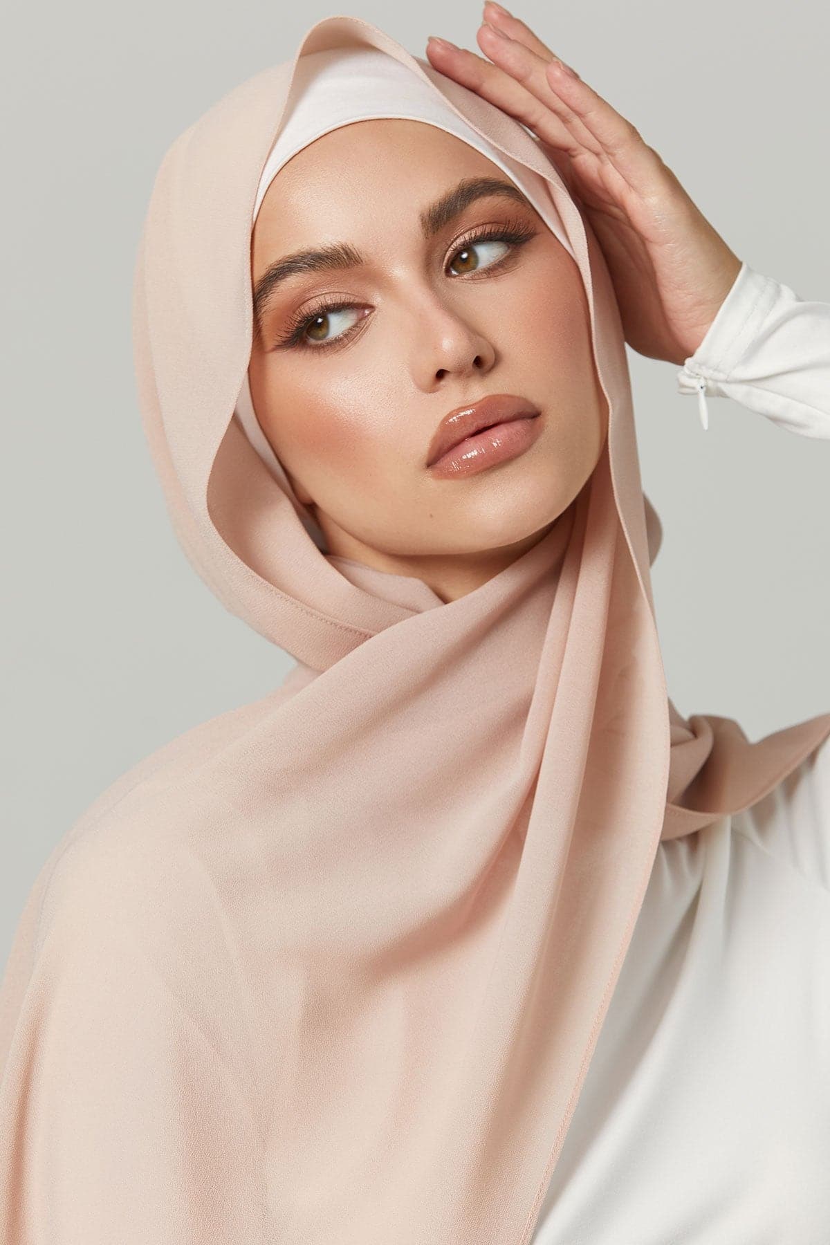 Basic Luxe Chiffon Hijab- Nabila - Zahraa The Label
