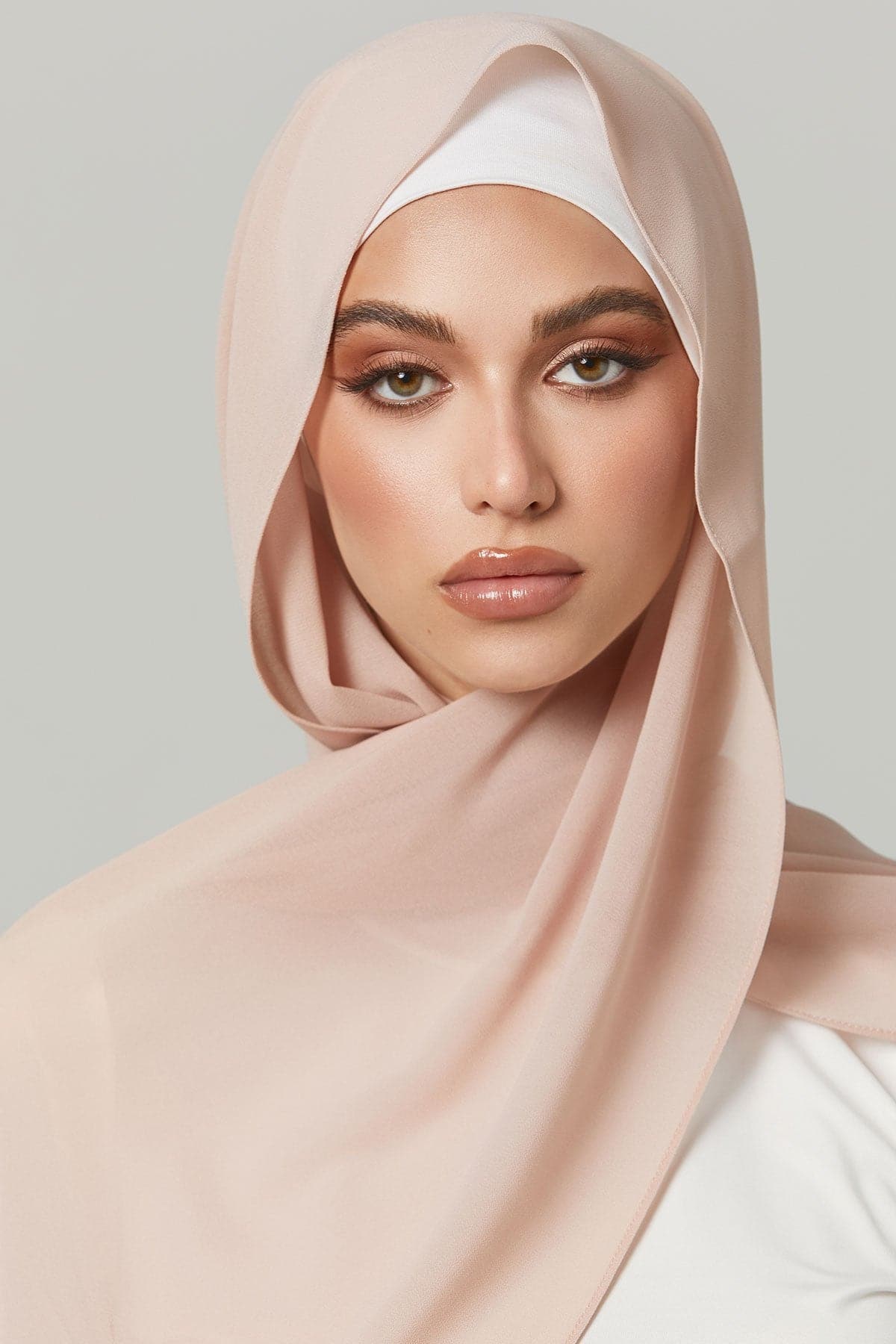 Basic Luxe Chiffon Hijab- Nabila - Zahraa The Label
