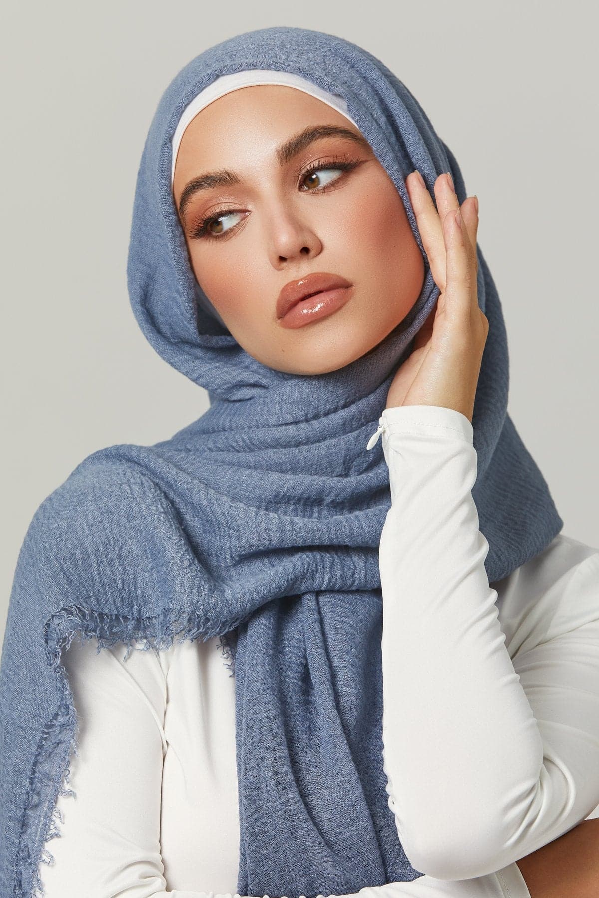 Everyday Cotton Crinkle Hijab- Empower - Zahraa The Label