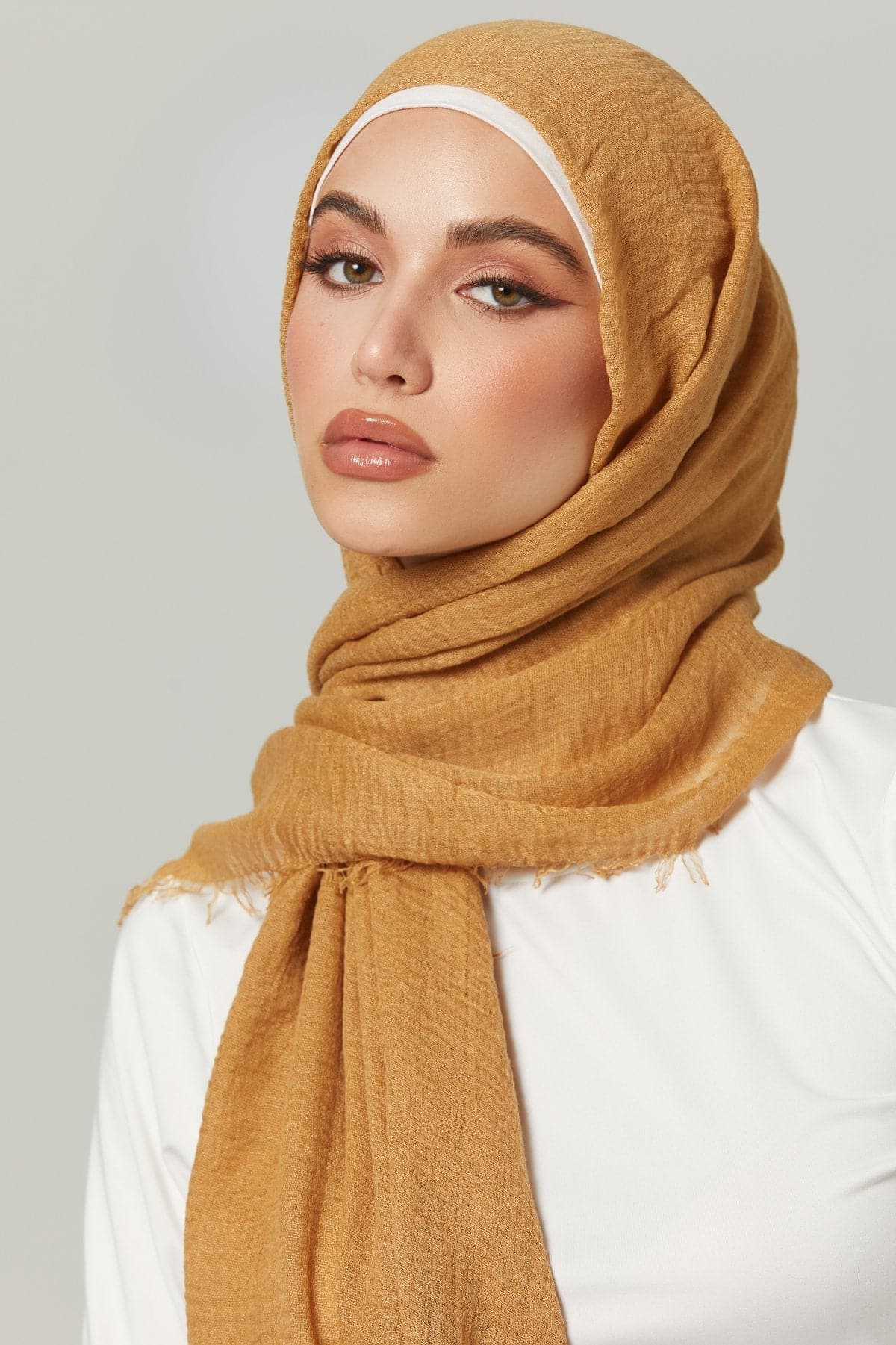 Everyday Cotton Crinkle Hijab- Happy - Zahraa The Label