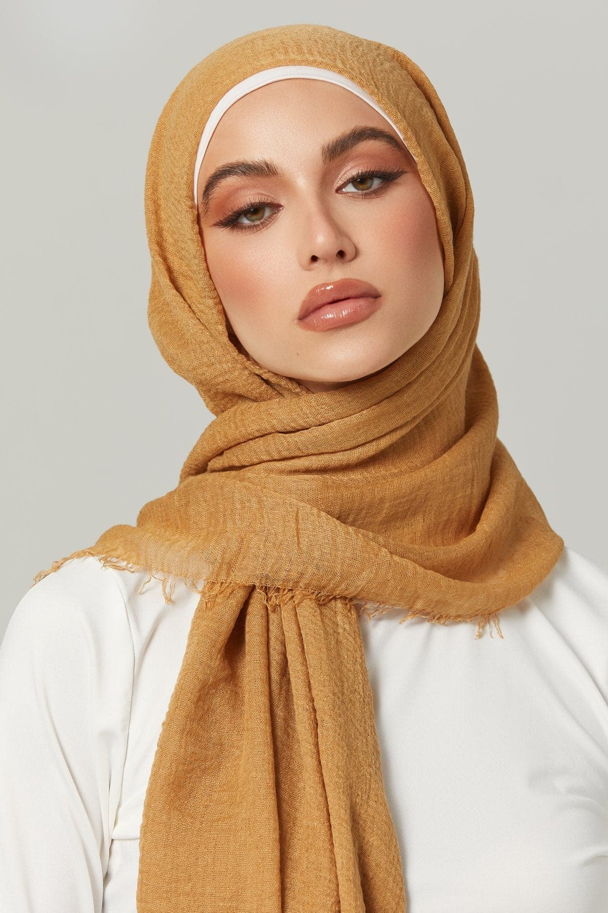 Everyday Cotton Crinkle Hijab- Happy - Zahraa The Label